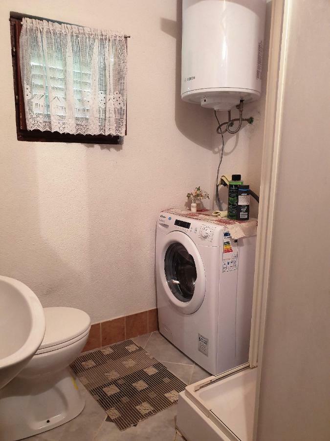 Draga Koncar Guest House Vrelo Koreničko Екстериор снимка
